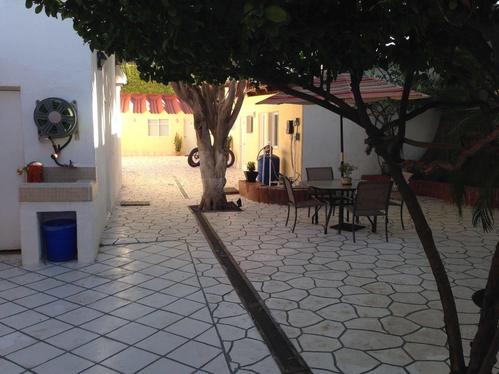 Hotel Boutique Madero Hermosillo Ngoại thất bức ảnh